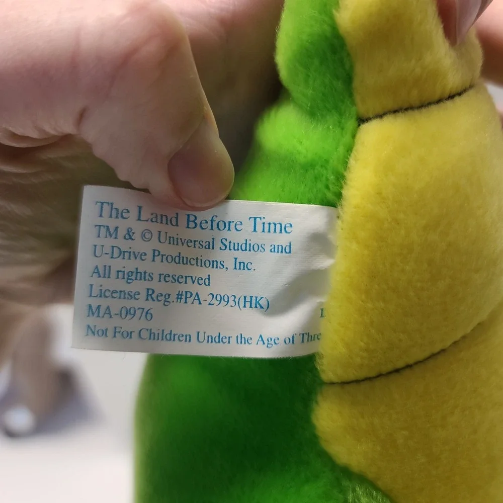 VTG Universal Studios The Land Before Time Toy Network SPIKE Plush With Spider